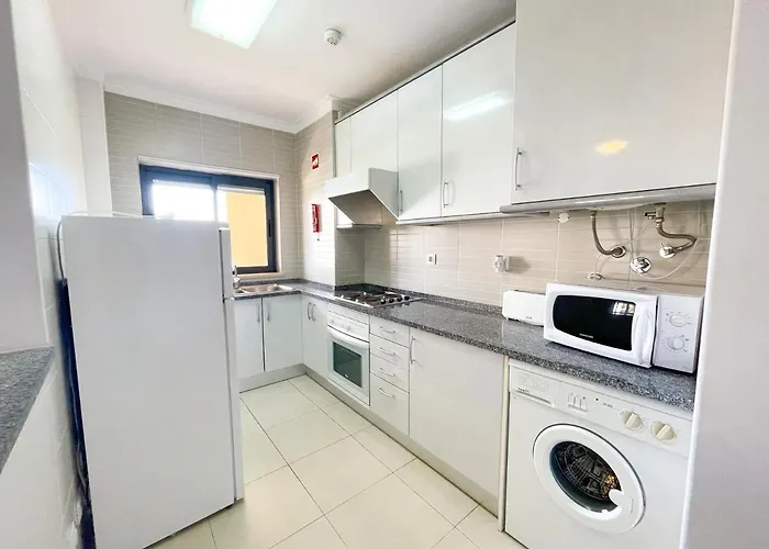 T2 - Areias Da Rocha * Portimão